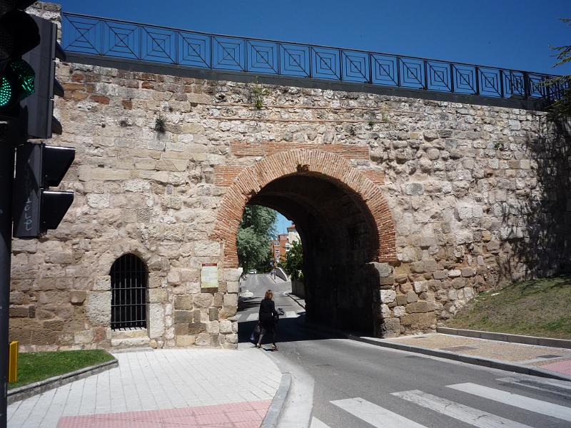 P1020148.JPG - a zarándokok kapuja