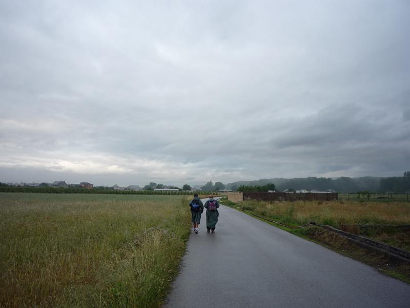 P1030211.JPG - sajnos megint esõsõre fordult